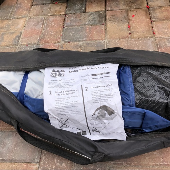 WFS World Famous Sports Arroyo Creek 8'x8'x56" Square Dome Tent - Picture 3 of 3